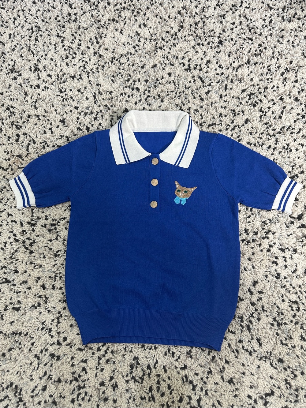 Blue Short-Sleeve Polo with Embroidered Animal Detail 80s styles